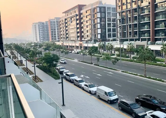 Dubai Galaxy In Azizi Riviera Luxury Studio