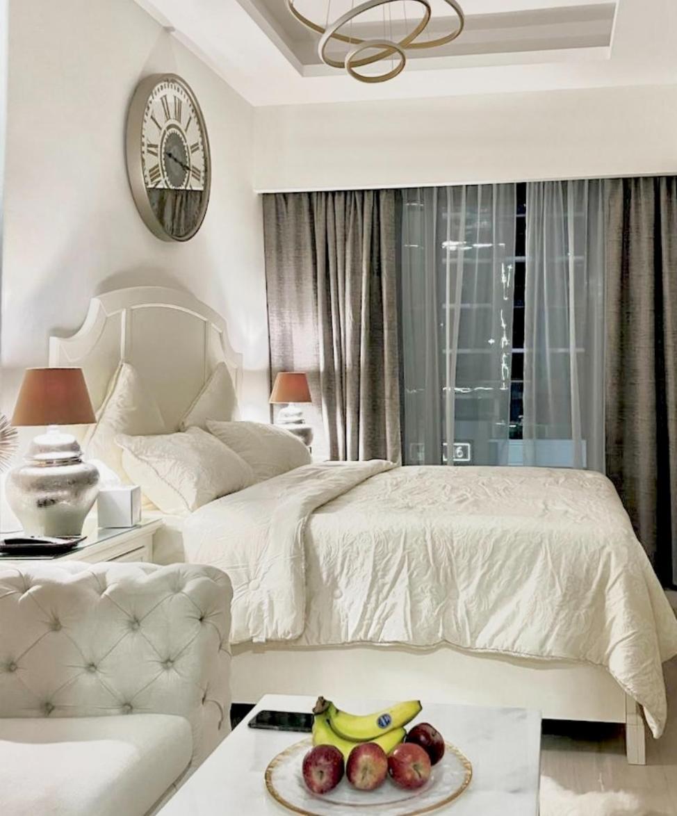 Galaxy In Azizi Riviera Luxury * Dubai