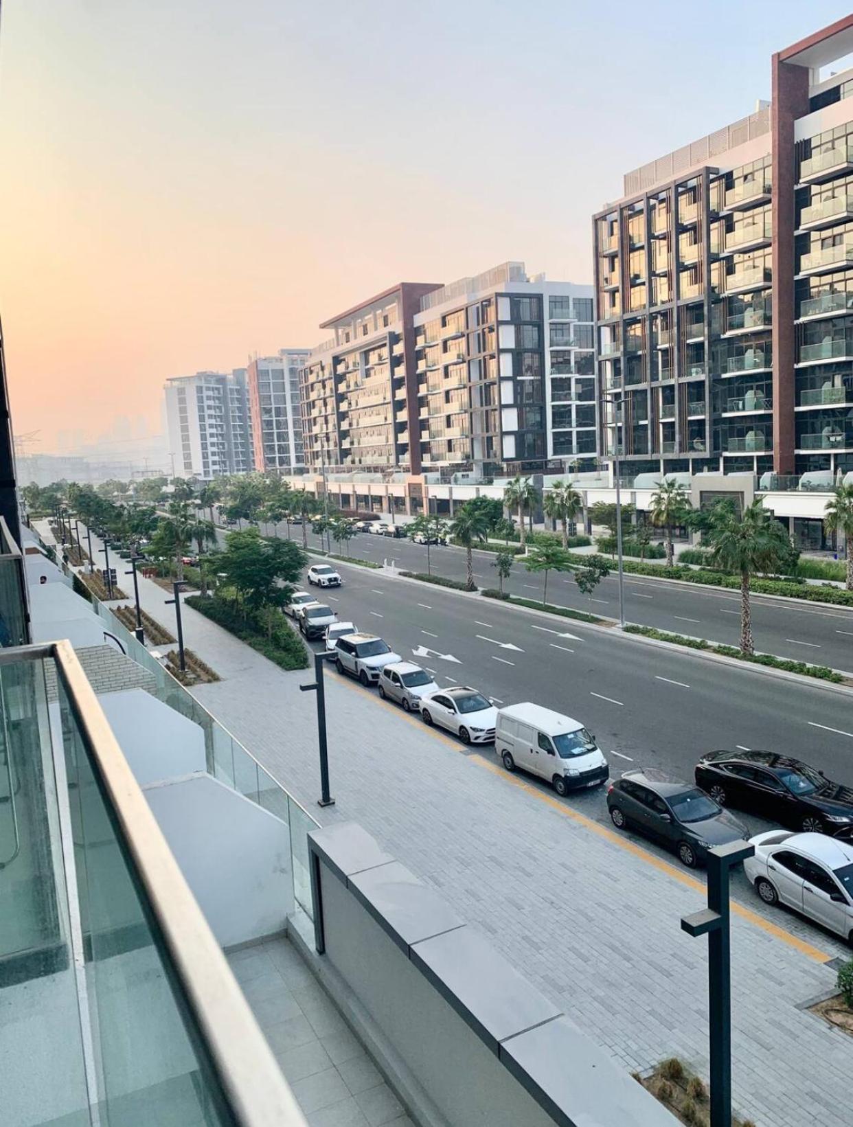Apartment Galaxy In Azizi Riviera Luxury Dubai